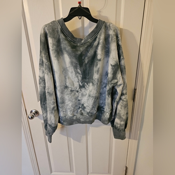 POL Grey White Tie Dye cropped High Low Sweater Size L - Picture 4 of 5